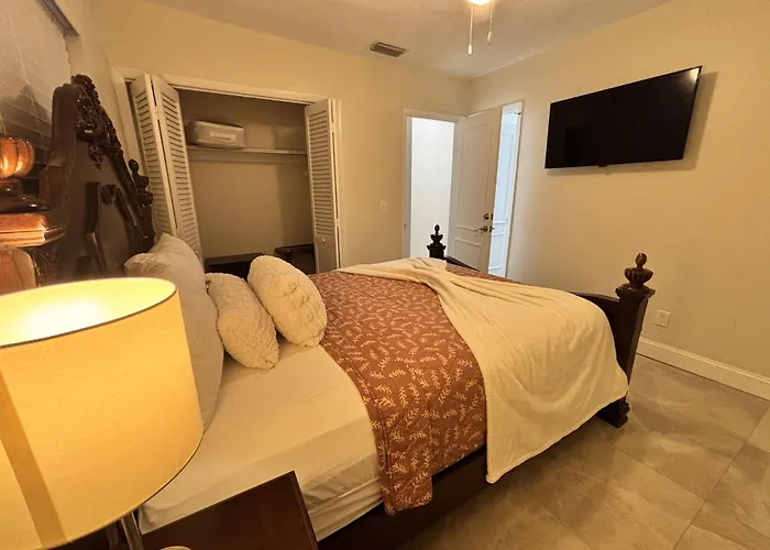 Vintage Family Scape + Heated Pool&Discount